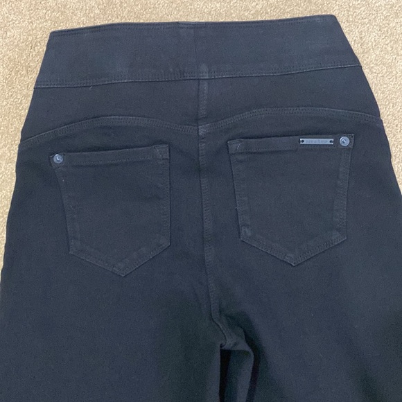 Luxe Denim⭐️Straight leg pant w/stretch⭐️BNWOT - Picture 5 of 11